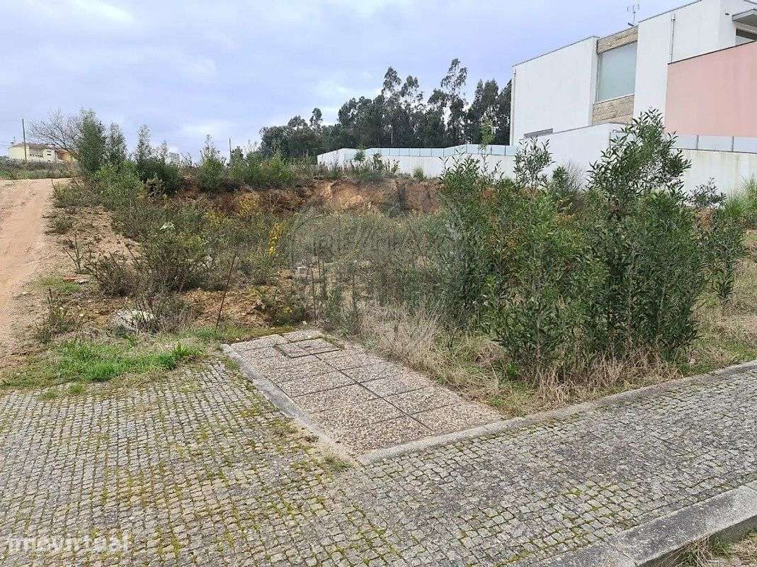 Terreno  para venda - Grande imagem: 2/16