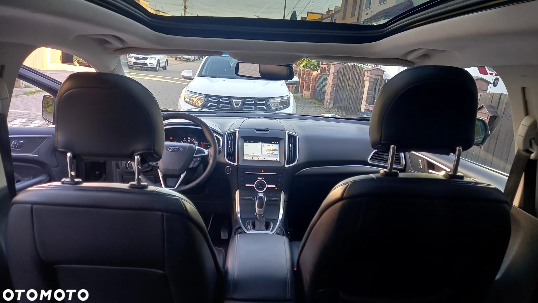 Ford Edge - 12