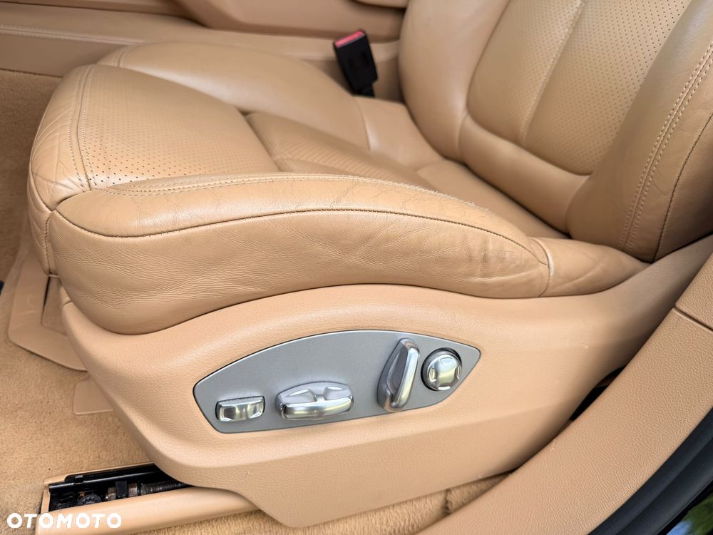 Porsche Cayenne Tiptronic S - 8