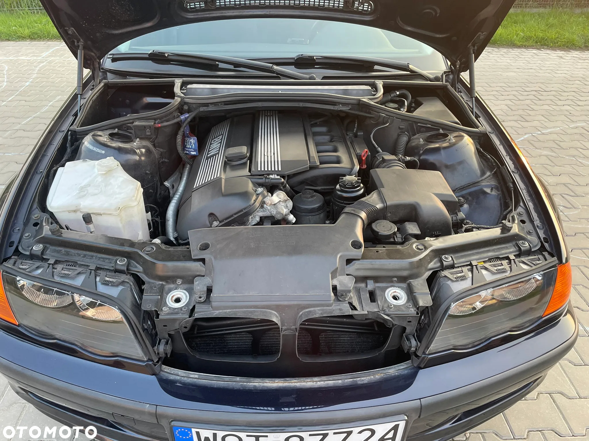 BMW Seria 3 320i - 39