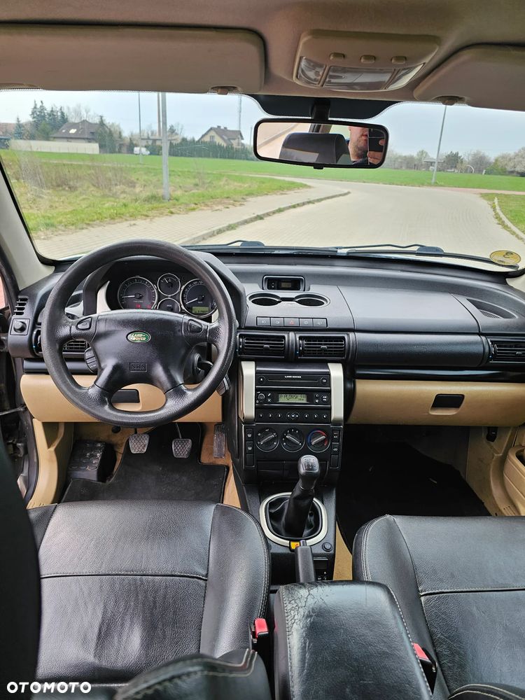 Land Rover Freelander Td4 SE - 16