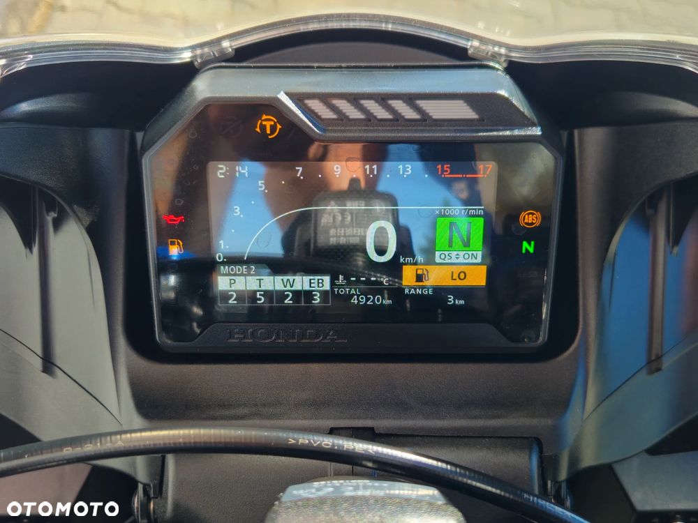 Honda CBR - 17