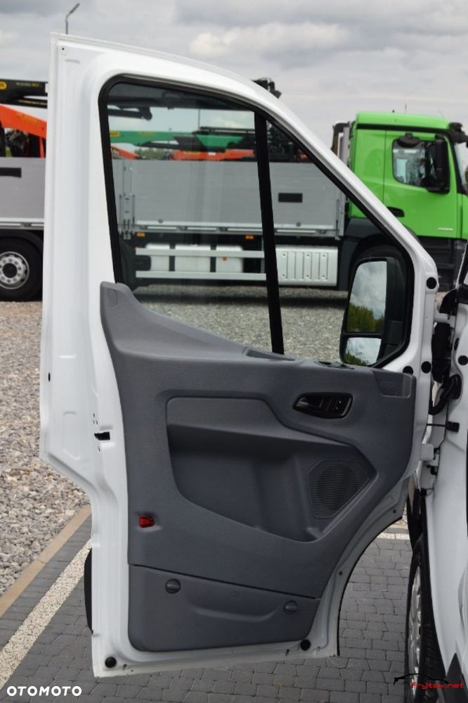 Ford Transit L2H2 - 10