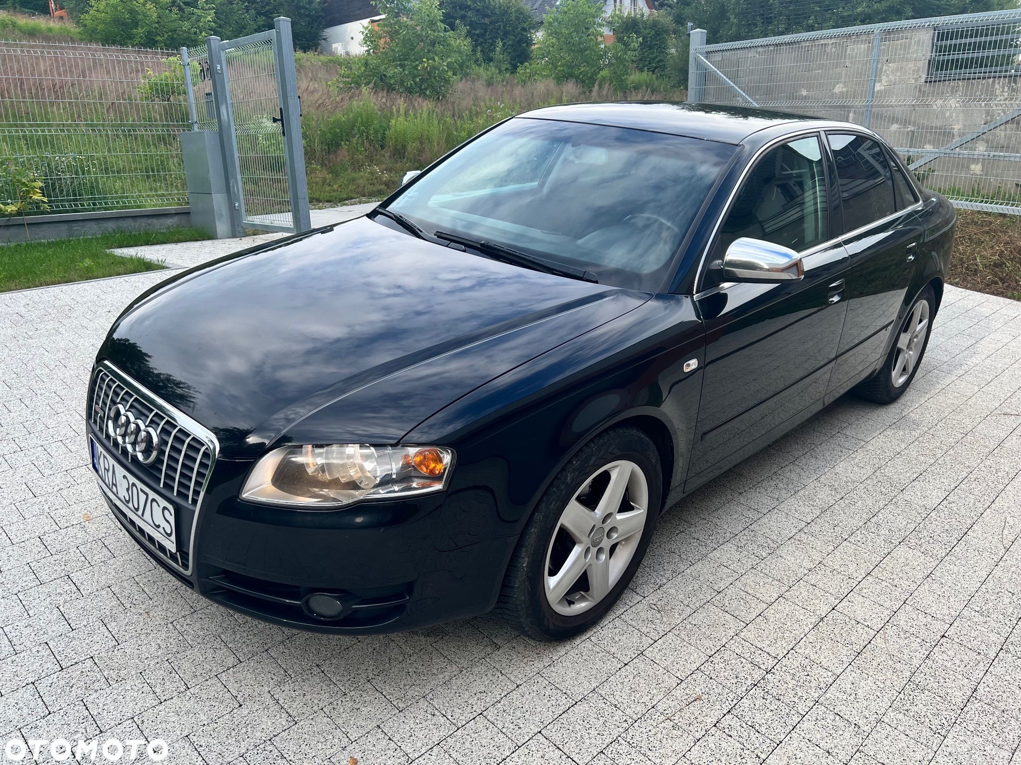 Audi A4 - 1