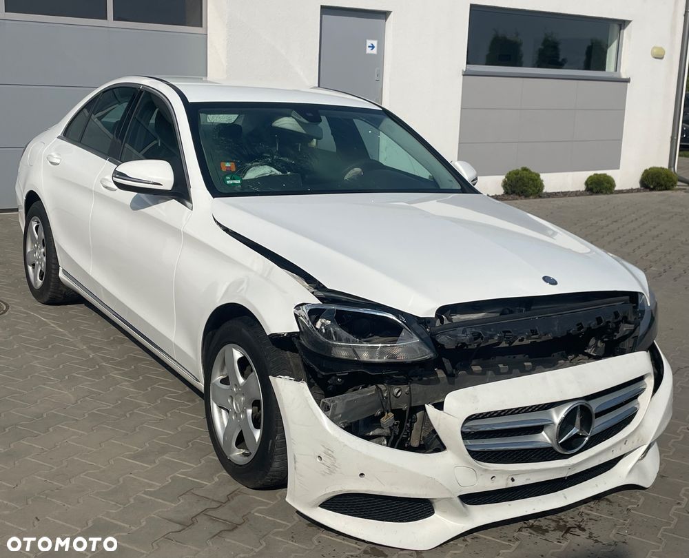 Mercedes-Benz Klasa C 220 d 9G-TRONIC Edition - 4