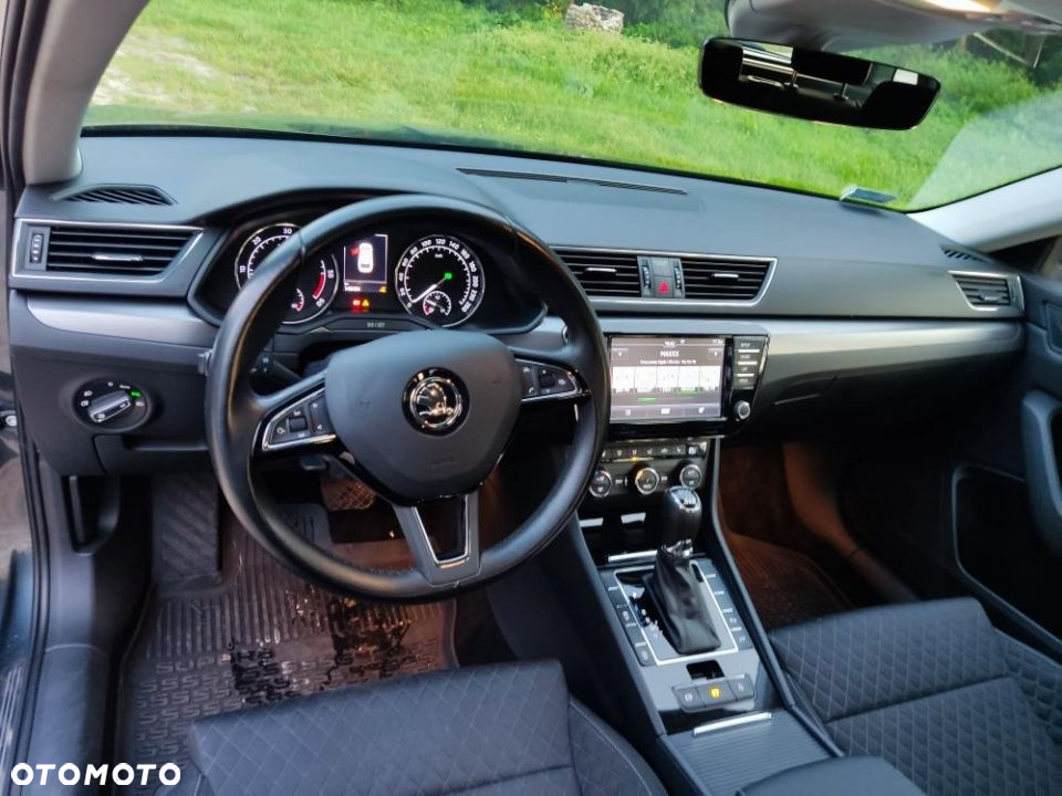Skoda Superb 2.0 TDI 4x4 Style DSG - 7