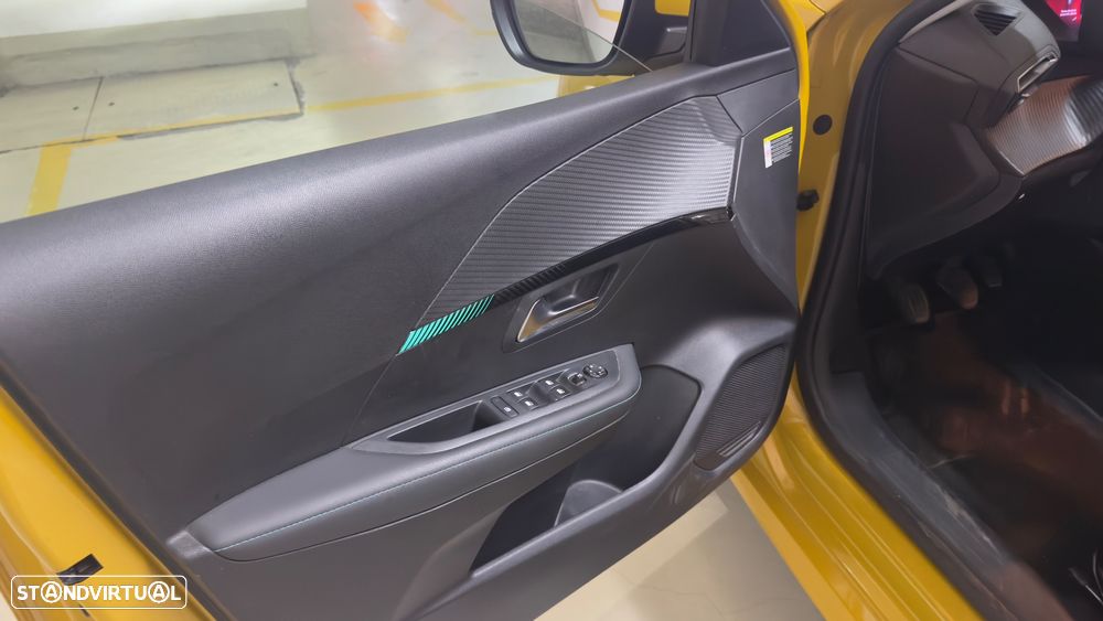 Peugeot 208 1.2 PureTech Allure Pack - 17