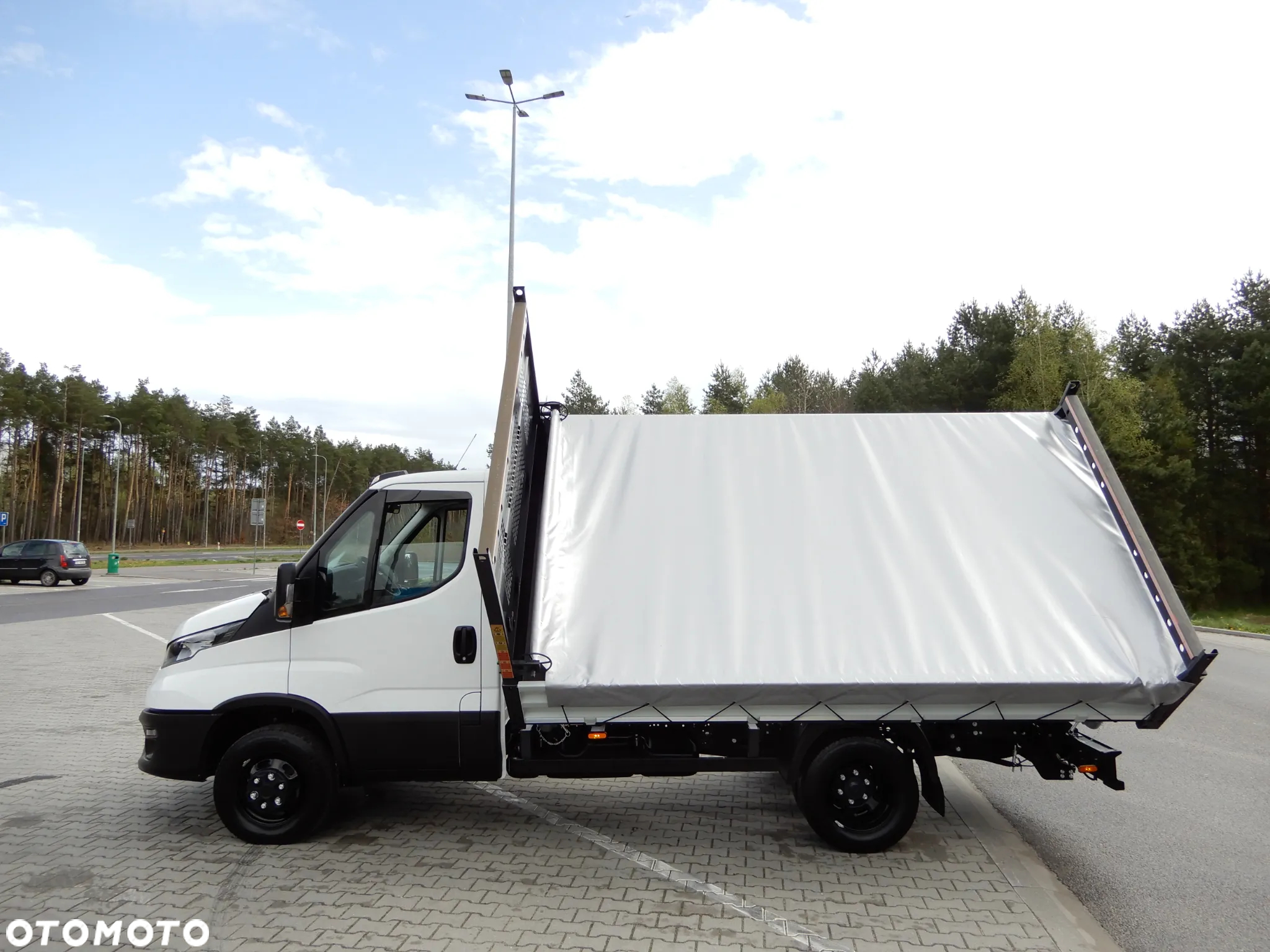 Iveco DAILY 50C18 Wywrotka Kiper Wywrot x 3 Renomowanej Firmy SCATTOLINI 3.62 CM HAK 3500 Kg 30 Tys Km Przeb Stan Jak Nowy OKAZJA - 21