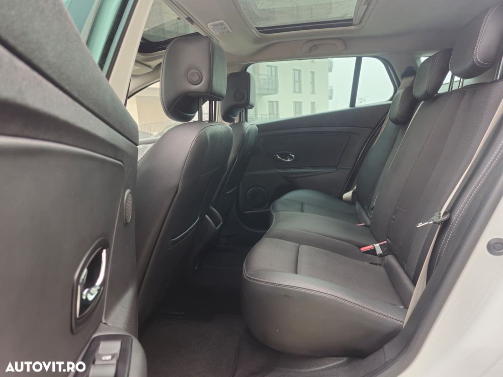 Renault Megane Grandtour ENERGY dCi 110 Start & Stopp Bose Edition - 8