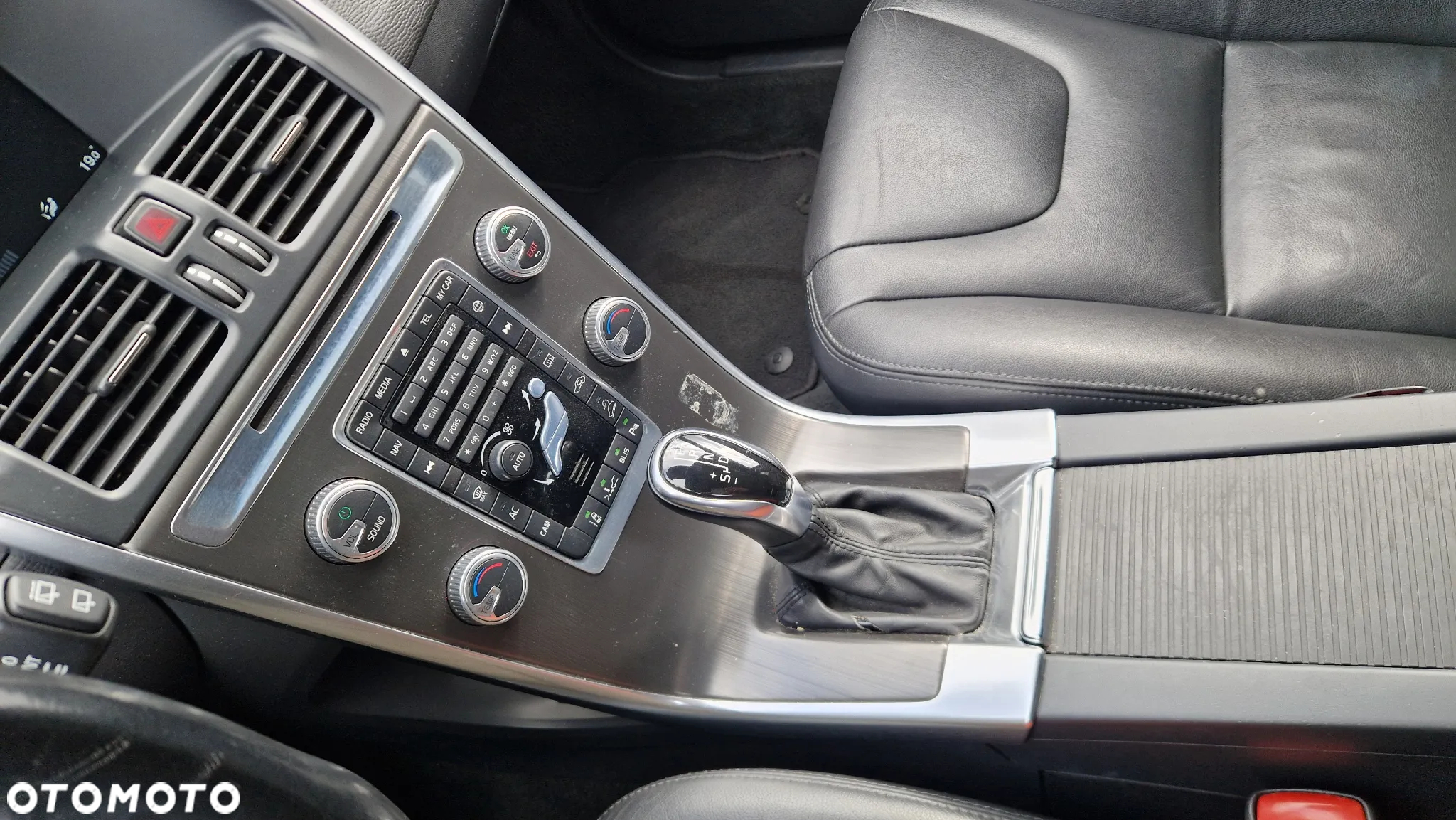 Volvo XC 60 - 14
