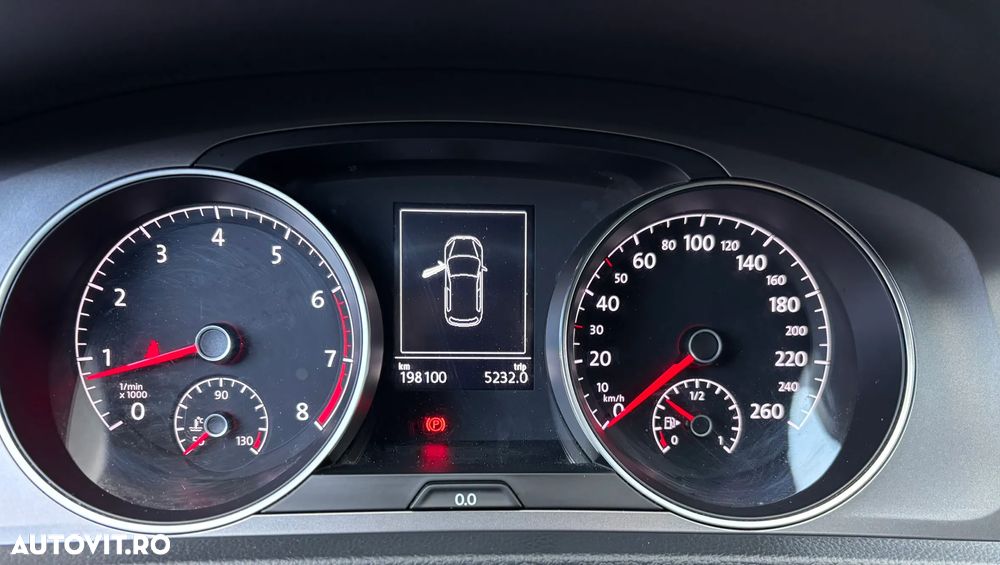 Volkswagen Golf 1.2 TSI BlueMotion Technology Lounge - 29