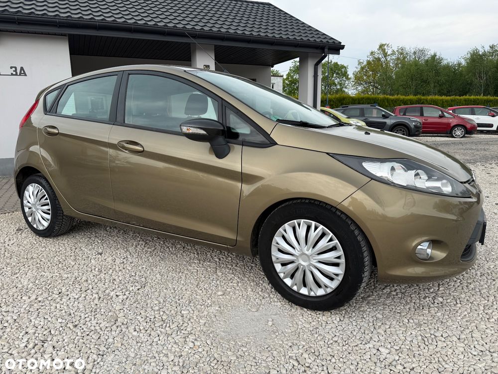 Ford Fiesta 1.25 Gold X EU5 - 6