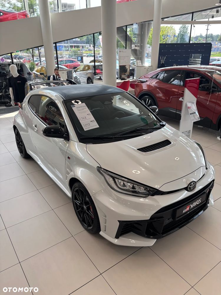 Toyota GR Yaris 1.6 Aero Performance - 12
