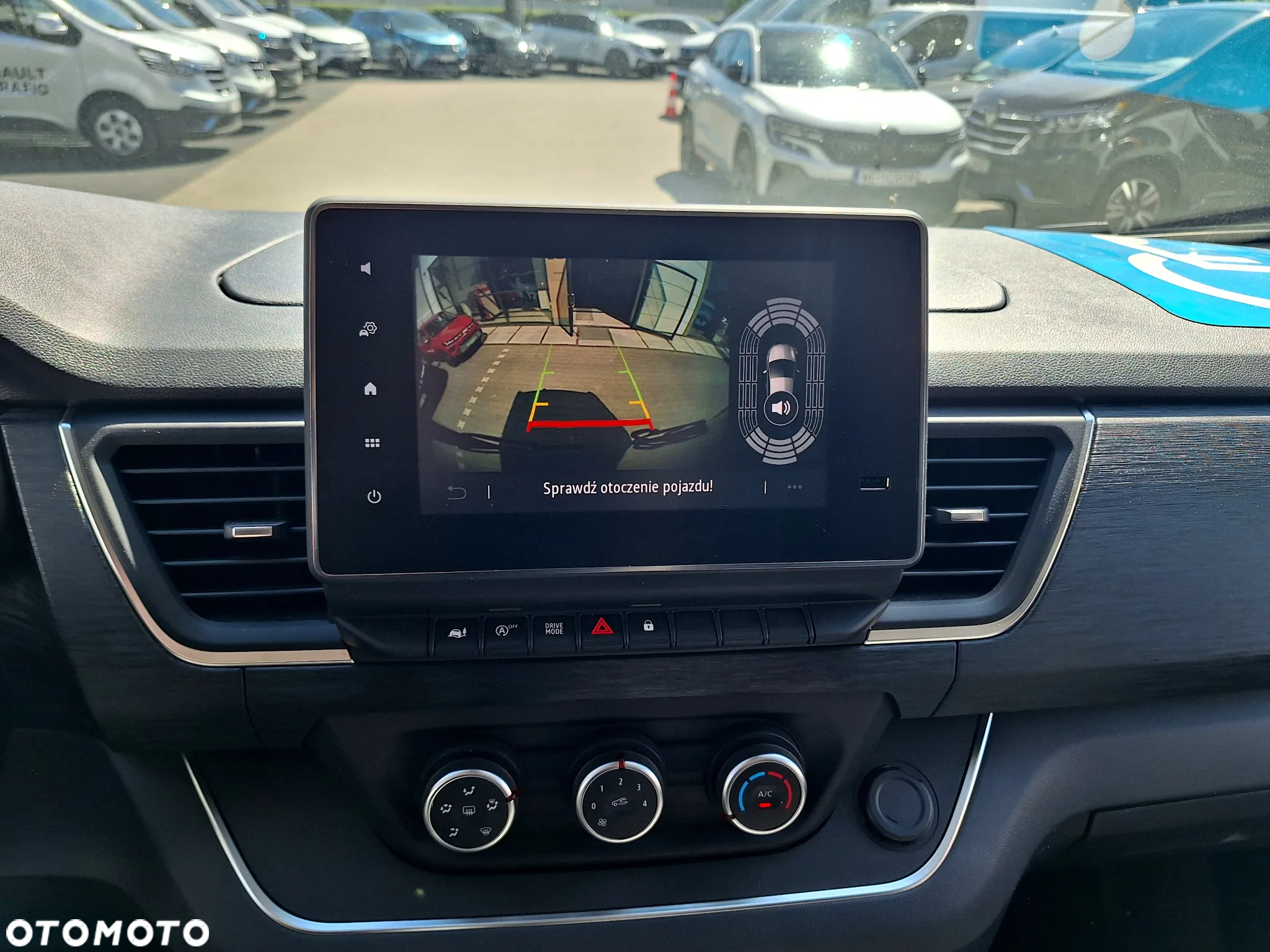 Renault Trafic Kombi 2.0 Blue dCi L2 Equilibre EDC - 24