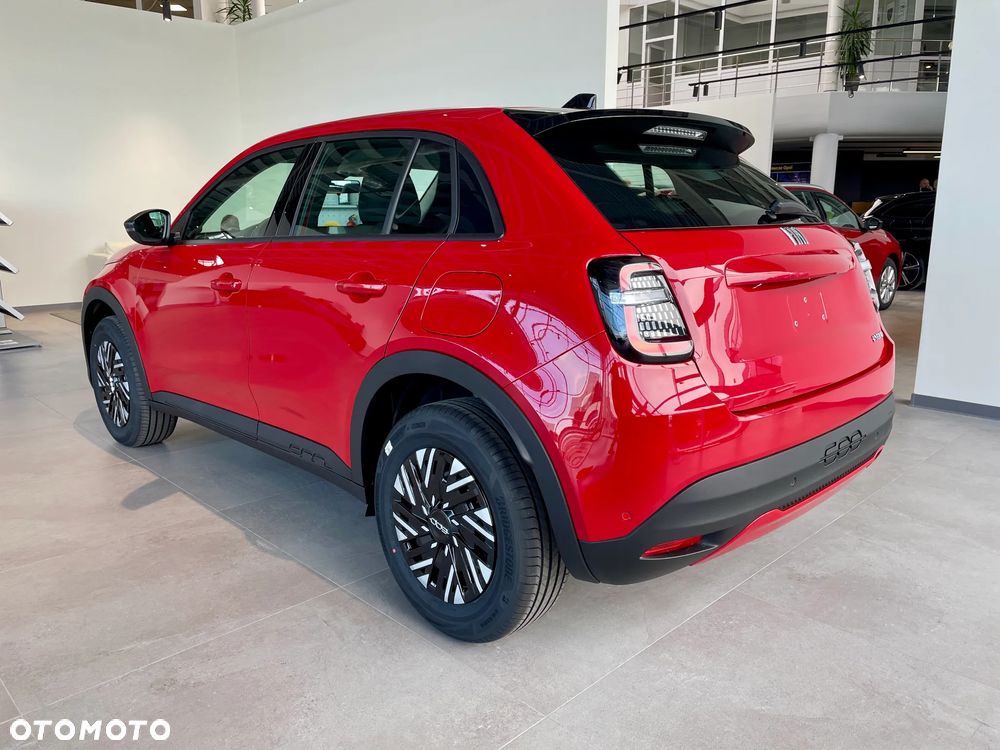 Fiat 600 1.2 Turbo Pop eDCT - 7