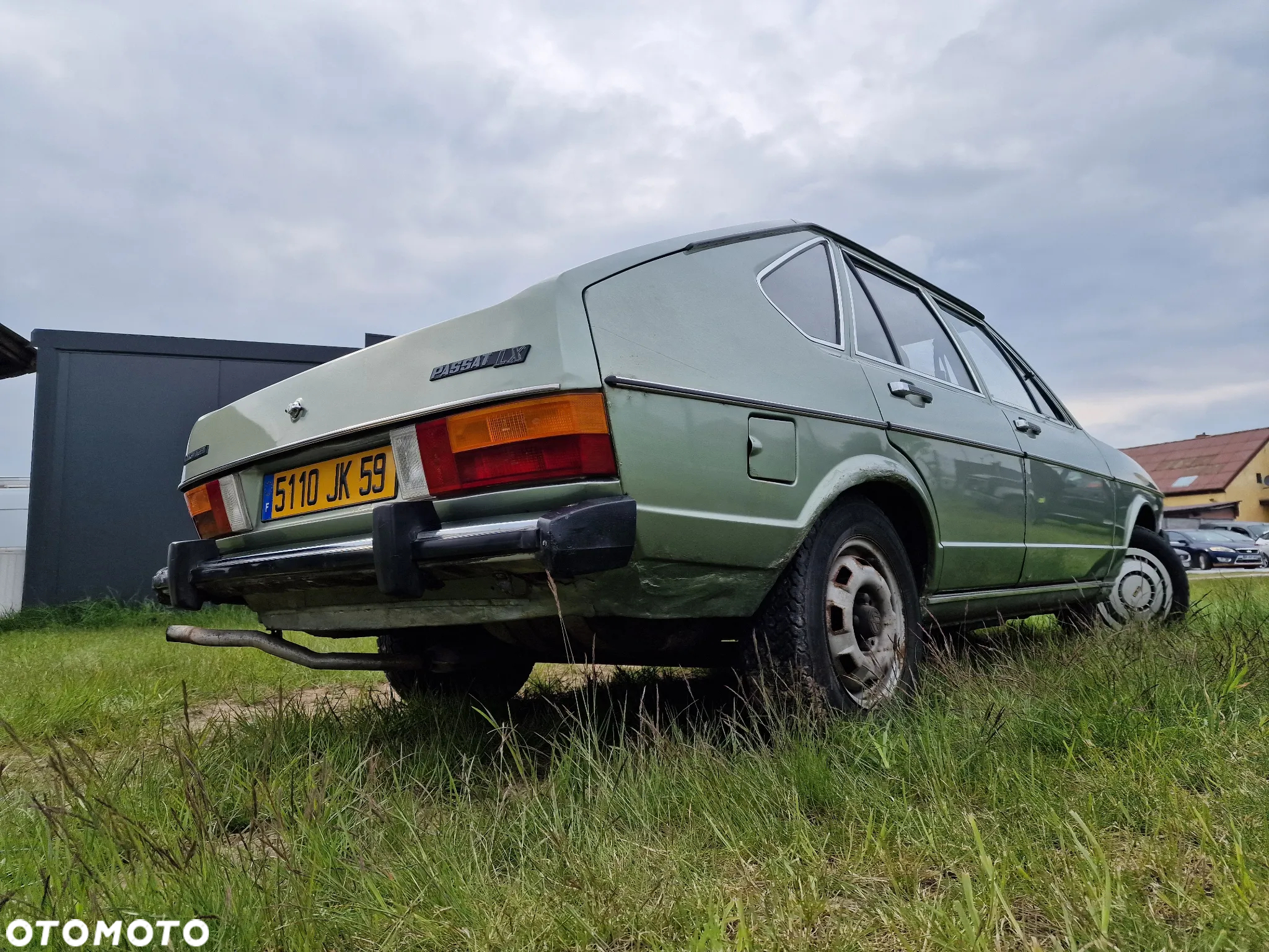 Volkswagen Passat - 8