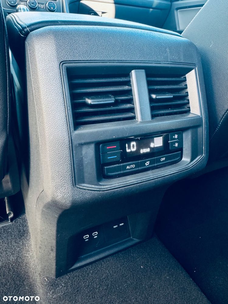 Volkswagen Atlas - 16