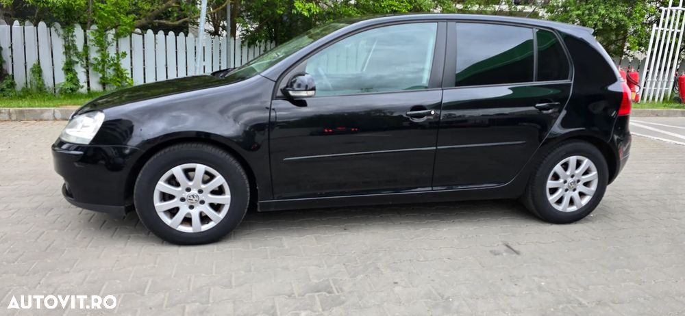 Volkswagen Golf 2.0 TDI DSG Comfortline - 1