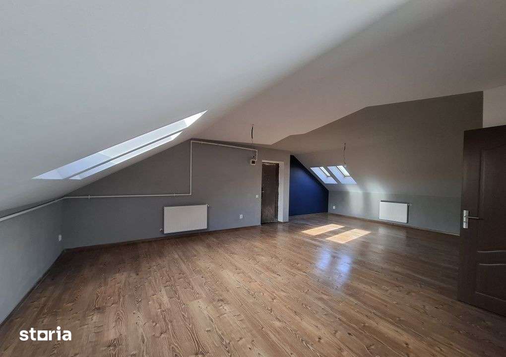 Apartament spatios 71 mp – Floresti, zona str. Cetatii | Mansarda mo — fotografia 1