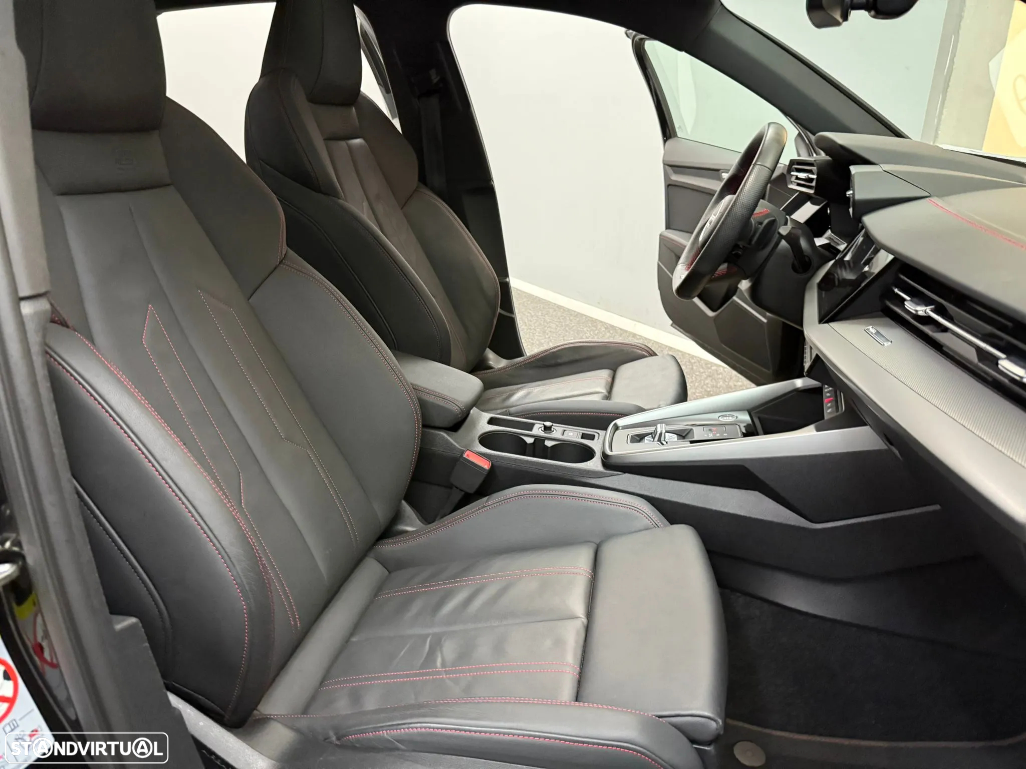 Audi A3 Sportback 45 TFSIe S tronic S line - 31