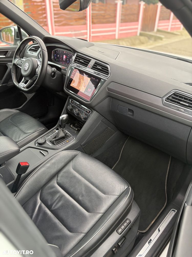 Volkswagen Tiguan - 14