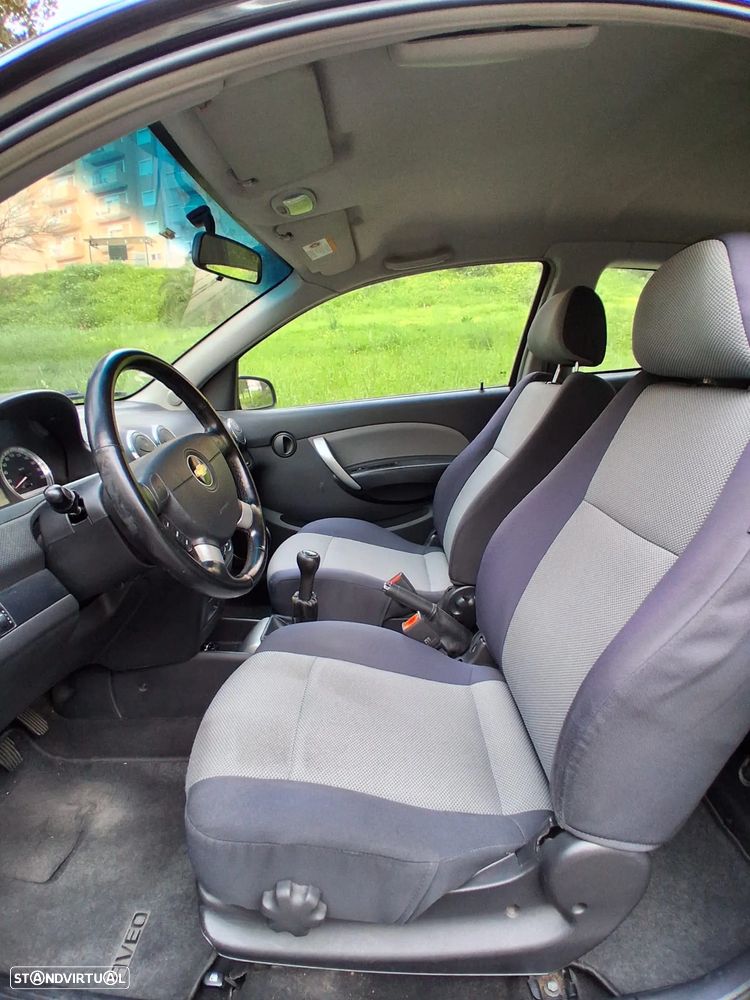 Chevrolet Aveo 1.2 LT - 19