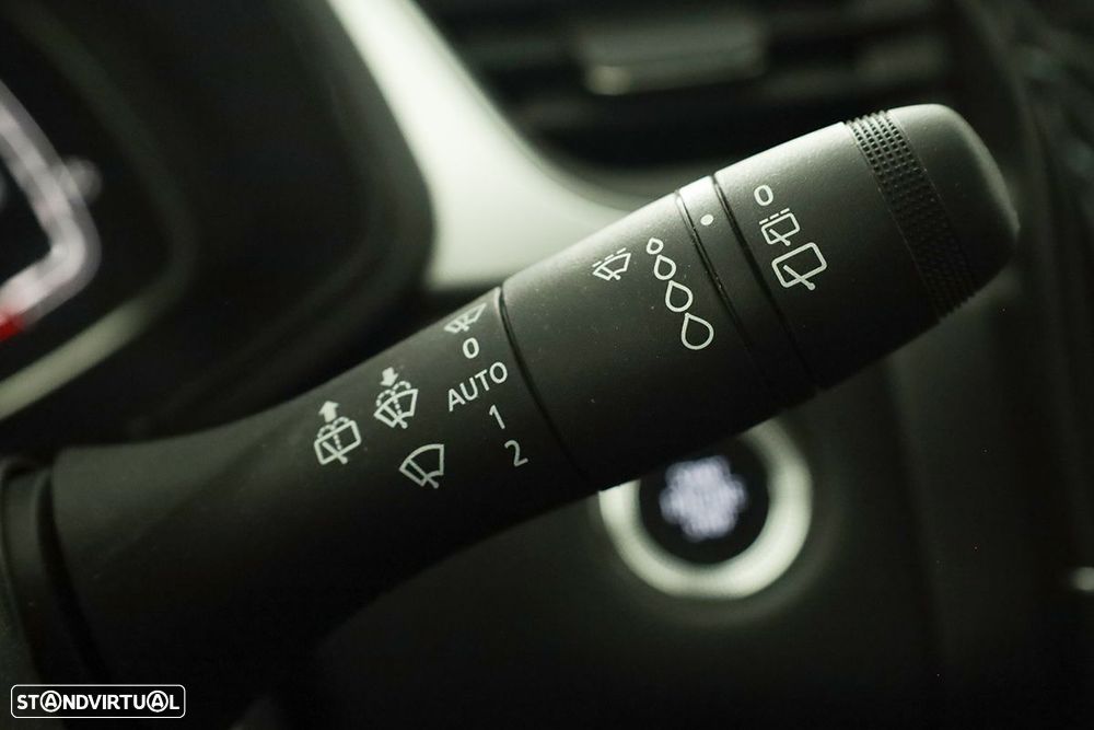 Renault Captur 1.0 TCe Techno Bi-Fuel - 17