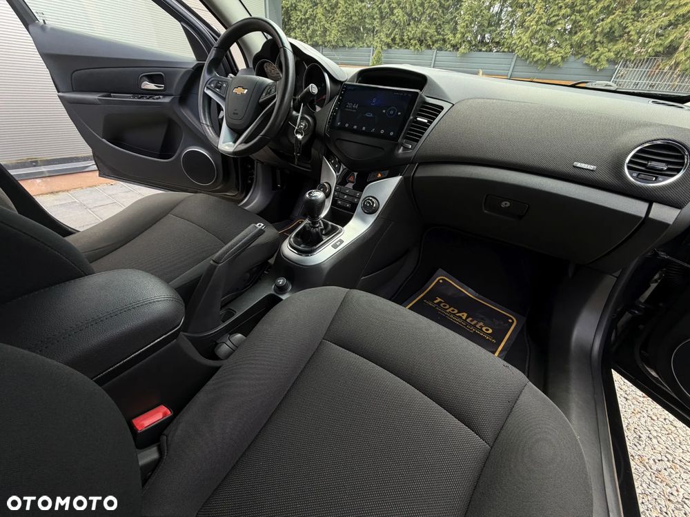 Chevrolet Cruze 1.8 LT+ - 16