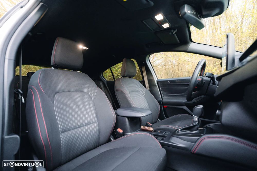 Ford Focus 1.0 EcoBoost Hybrid Aut. ST-LINE - 14
