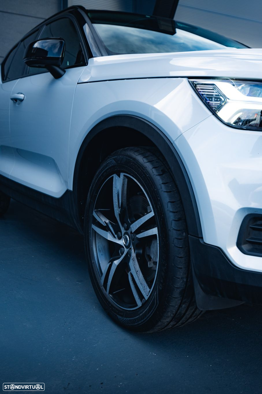 Volvo XC 40 - 33