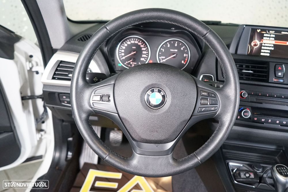 BMW 116 d EfficientDynamics Edition - 19