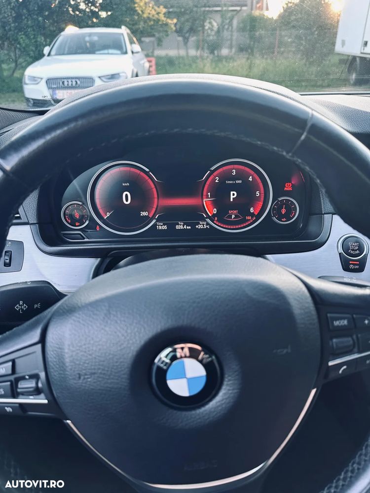 BMW Seria 5 520d xDrive Touring Aut. Luxury Line - 21