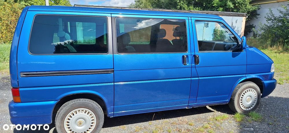 Volkswagen Caravelle GL - 17