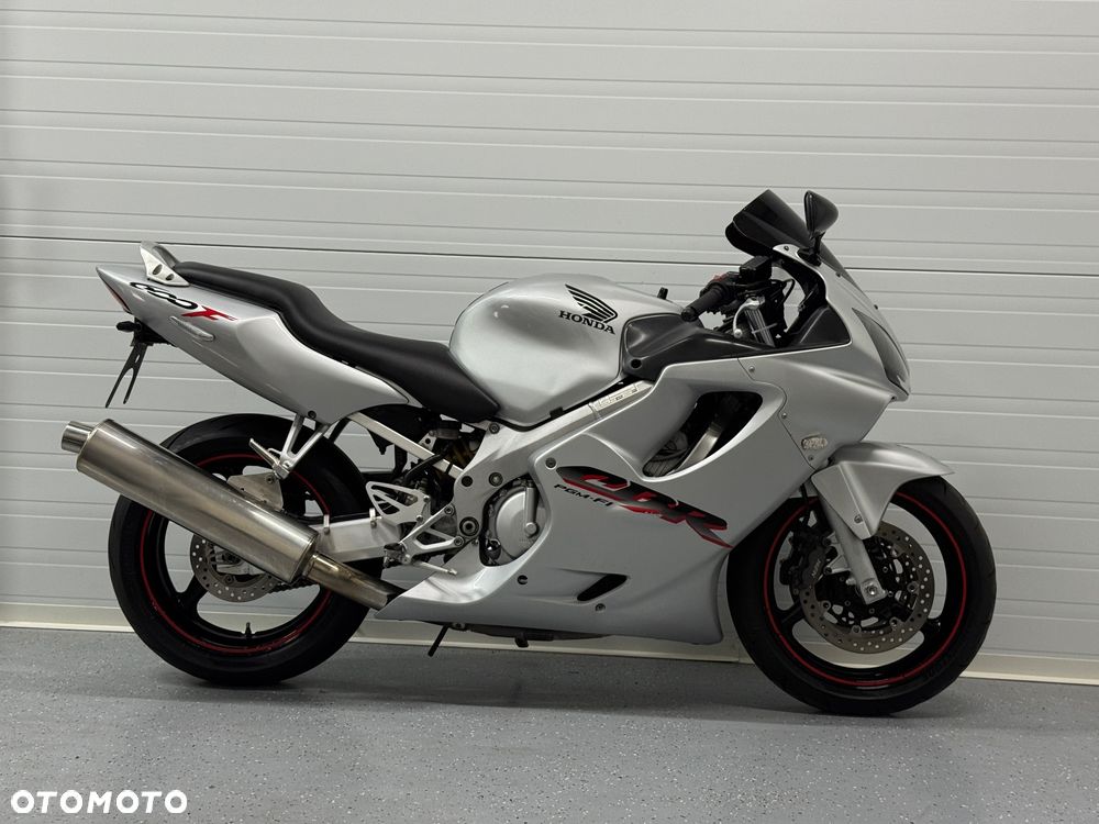 Honda CBR - 5