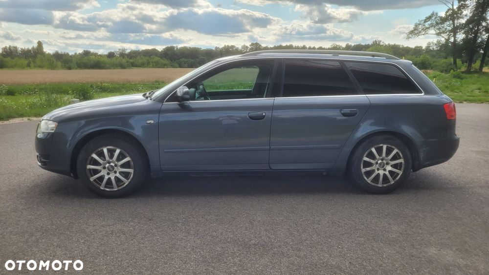 Audi A4 Avant - 1