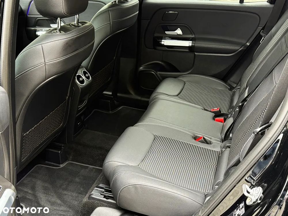 Mercedes-Benz GLB 200 d 8G-DCT Style - 15