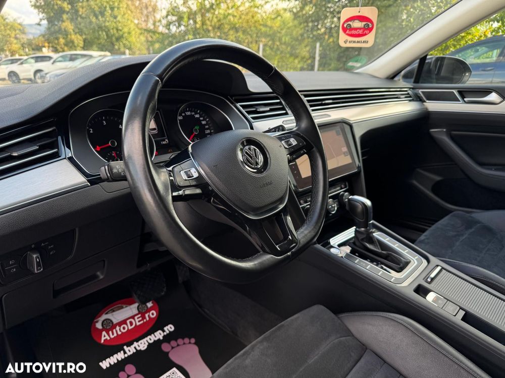Volkswagen Passat - 5