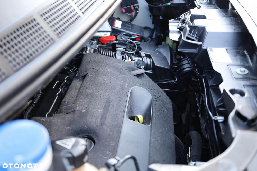 Peugeot Traveller 2.0 BlueHDi Long Business - 11