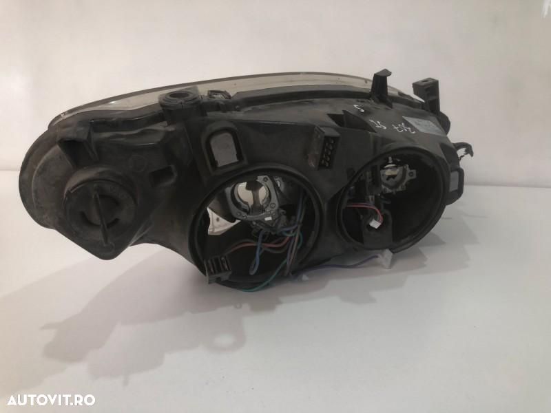 Far stanga Peugeot 307 (2001-2008) - 2