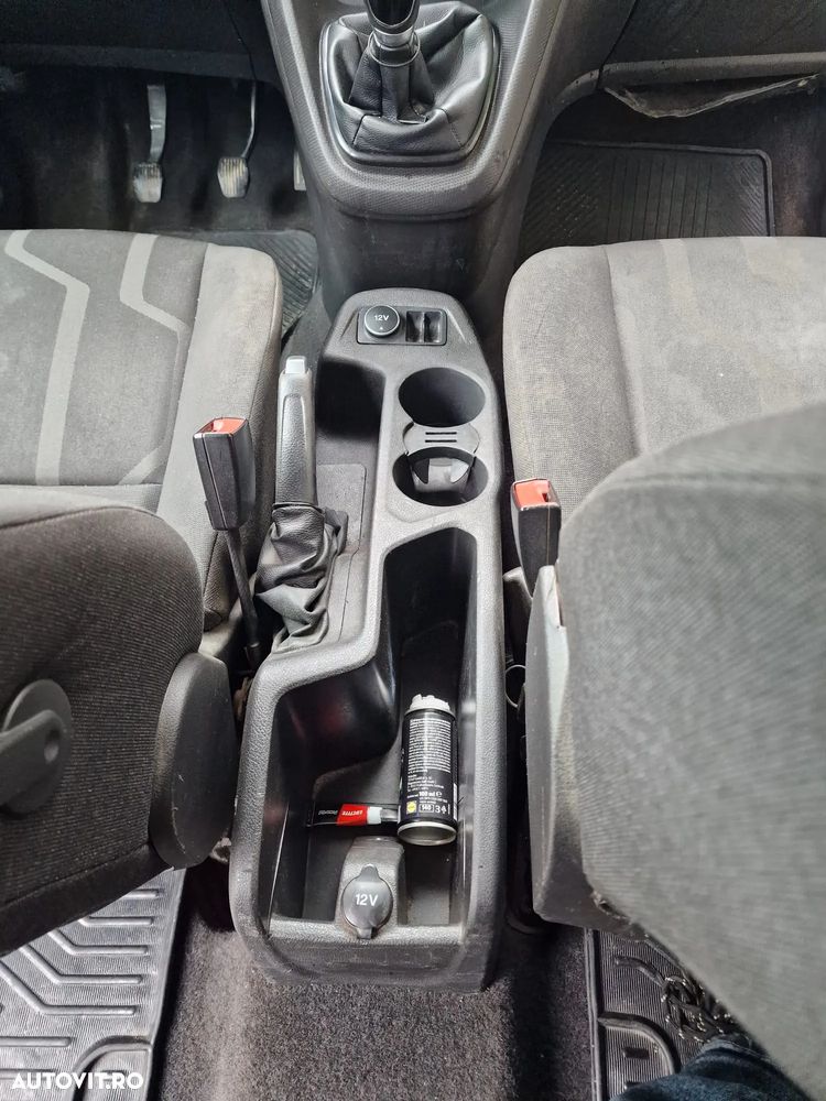 Ford Tourneo Connect 1.5 TDCi SWB (L1) Trend - 13