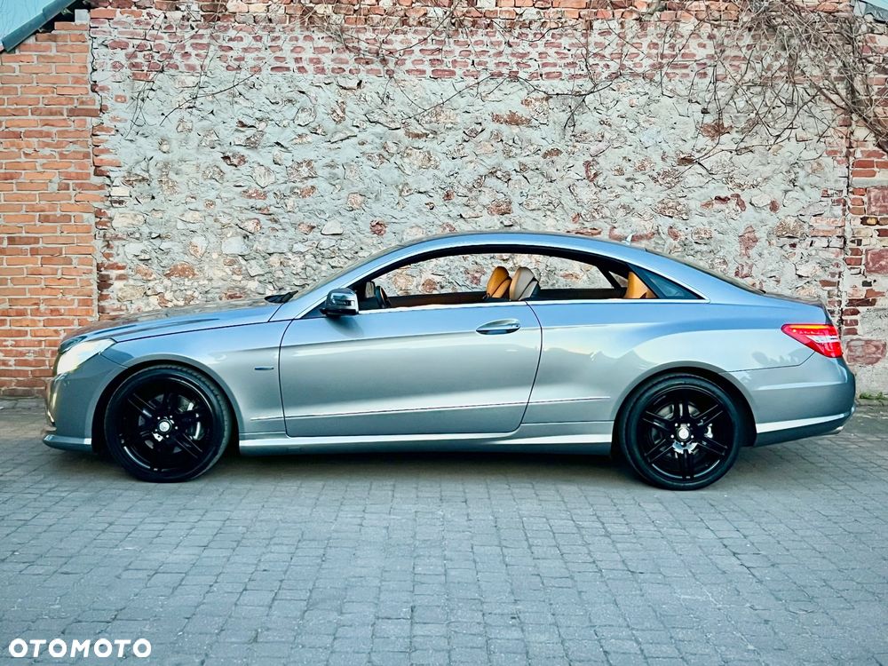 Mercedes-Benz Klasa E - 1