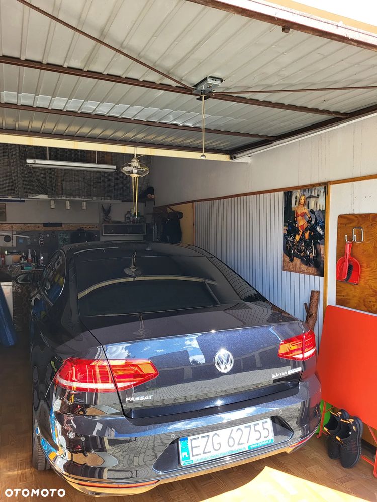 Volkswagen Passat 2.0 TDI BMT Comfortline - 39