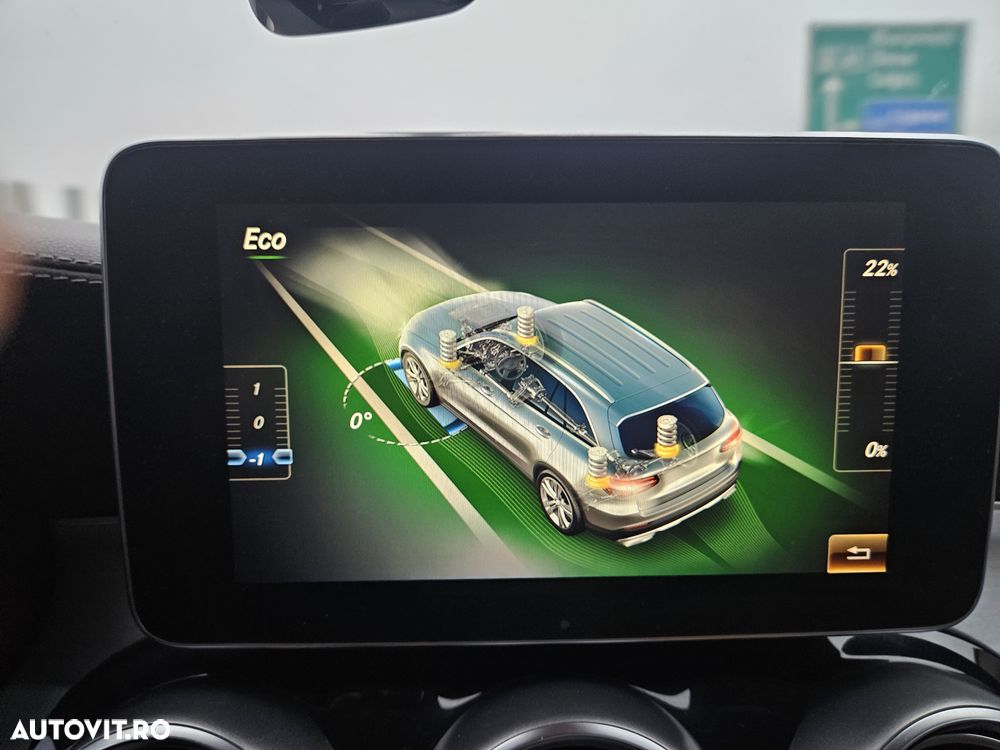 Mercedes-Benz GLC 250 d 4MATIC - 25
