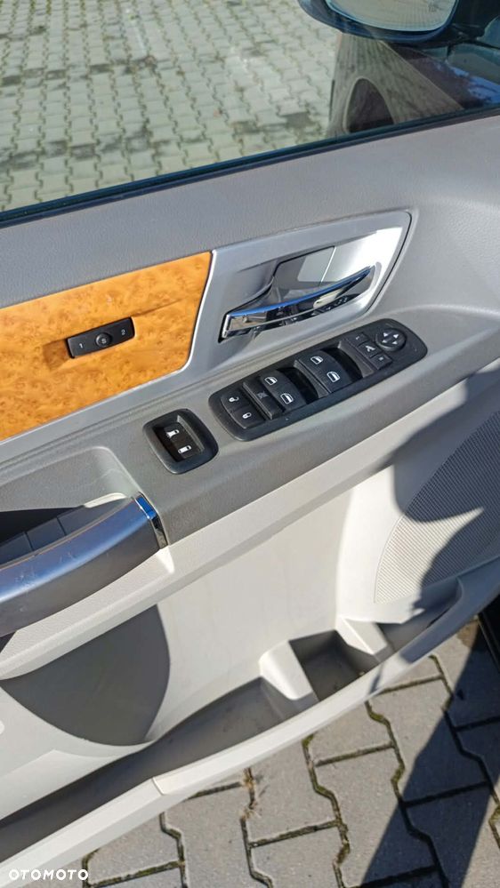Chrysler Grand Voyager - 2