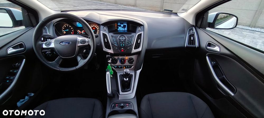 Ford Focus 1.0 EcoBoost Start-Stopp-System TREND - 7