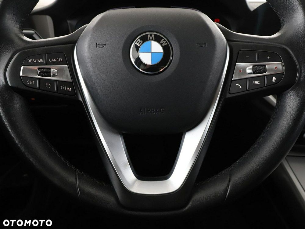 BMW Seria 3 320d xDrive MHEV Advantage - 23