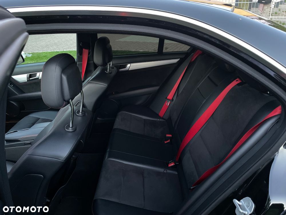 Mercedes-Benz Klasa C - 29