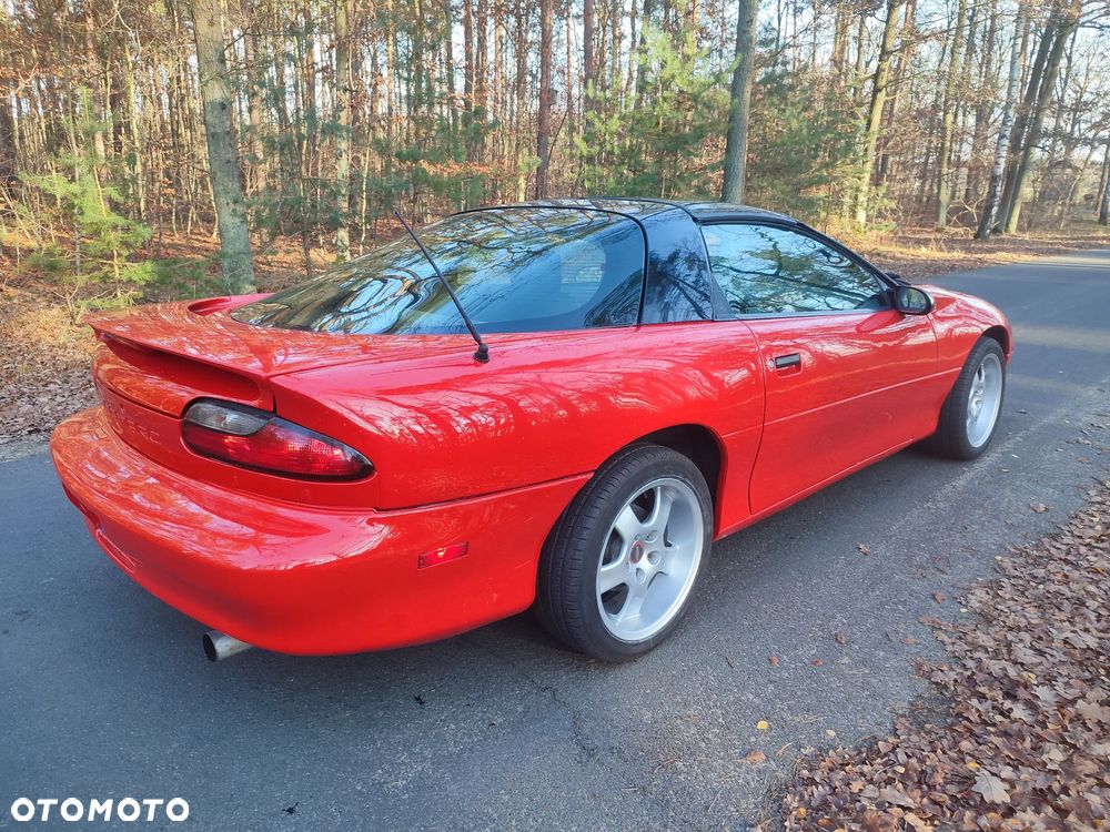 Chevrolet Camaro - 12