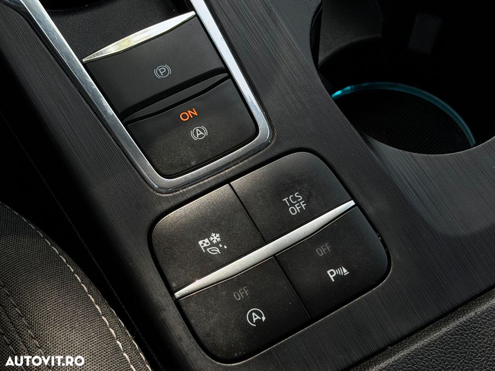 Ford Focus 1.5 TDCi Powershift Titanium - 18