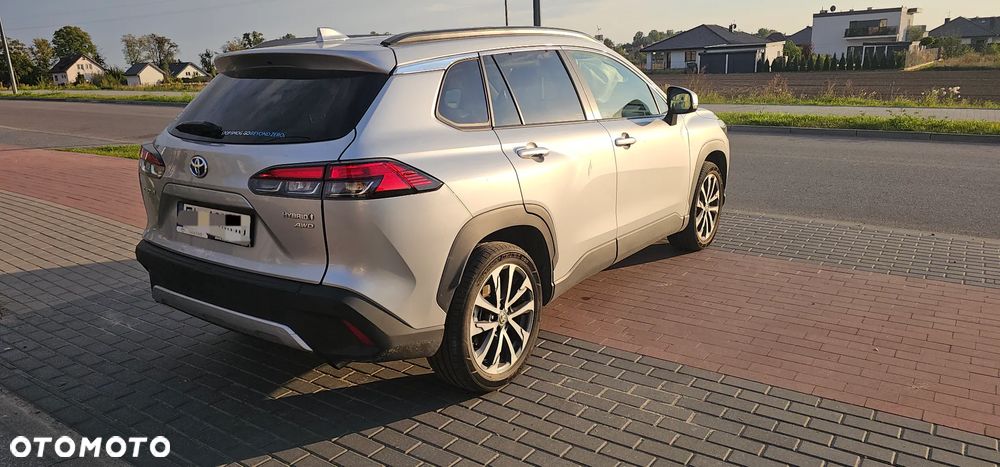 Toyota Corolla Cross 2.0 Hybrid Style AWD - 4